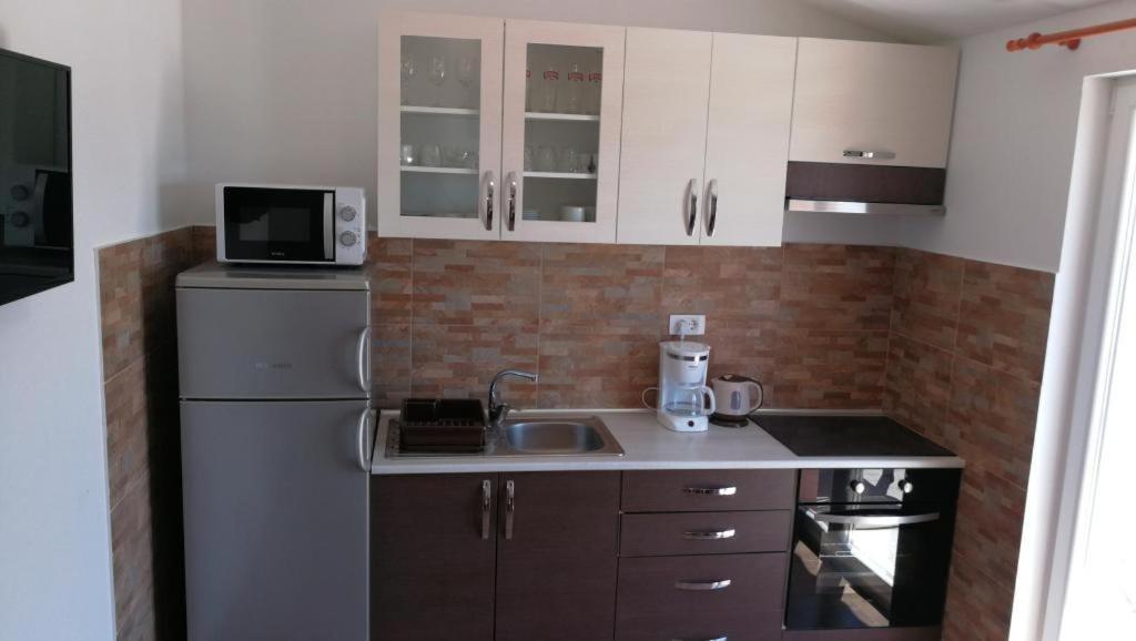 Apartman Darko ロゴズニッツァ エクステリア 写真