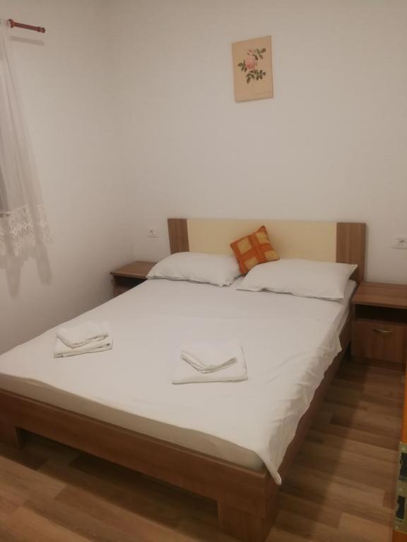 Apartman Darko ロゴズニッツァ エクステリア 写真