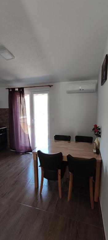Apartman Darko ロゴズニッツァ エクステリア 写真